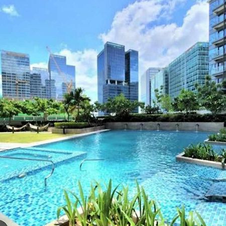 تاغويغ Uptown Parksuites Bgc المظهر الخارجي الصورة